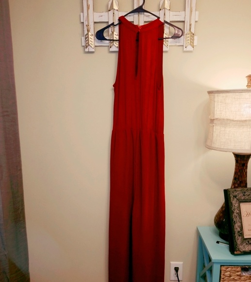 A Dark Red Sexy Dress! - Picture 3 of 5